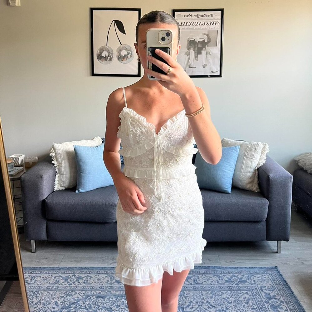 White lace dress with gold stars and floral detailing and adjustable tie // NWT